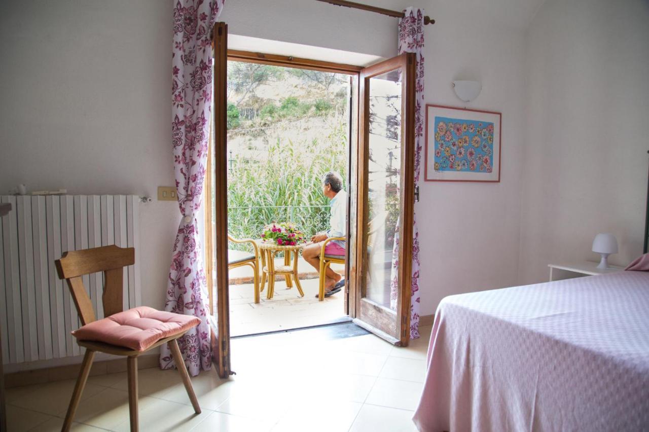 Villa Paradiso Sant'Angelo  المظهر الخارجي الصورة